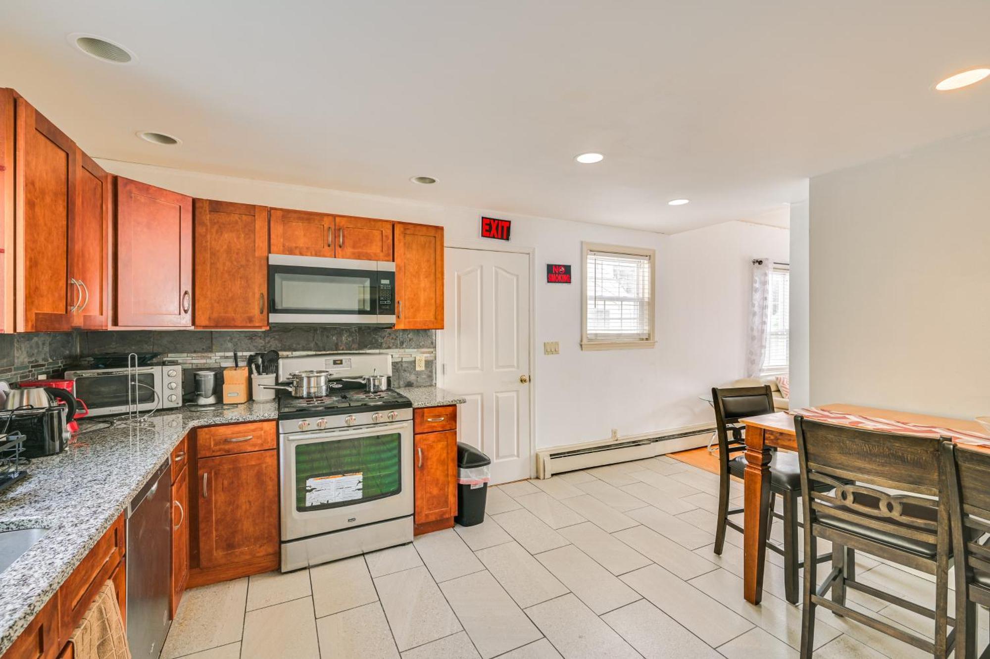 9 Mi To Dtwn Boston Cozy Malden Apartment Extérieur photo